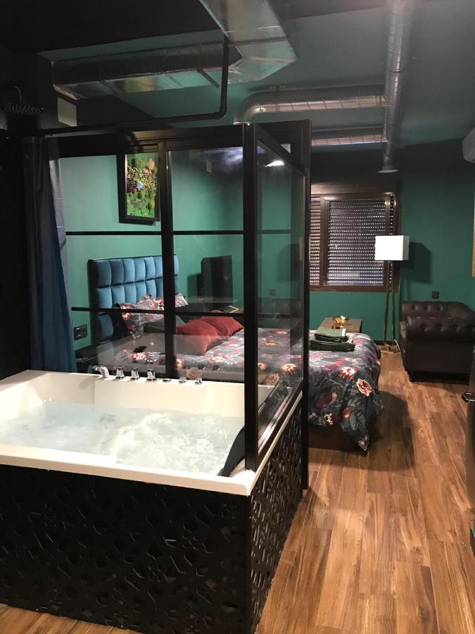 Sevilla Triana Jacuzzi Экстерьер фото