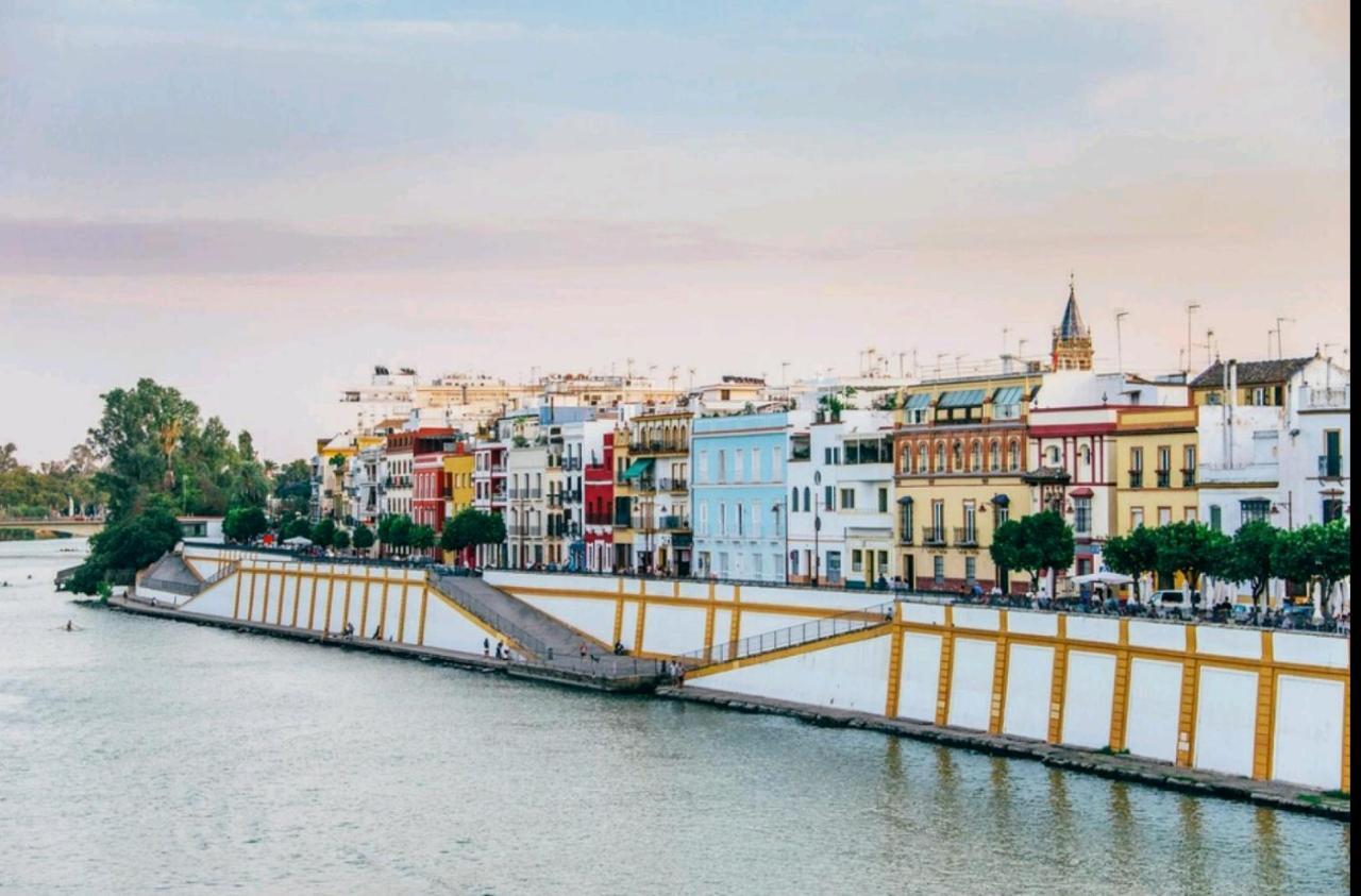 Sevilla Triana Jacuzzi Экстерьер фото