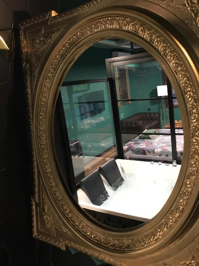 Sevilla Triana Jacuzzi Экстерьер фото